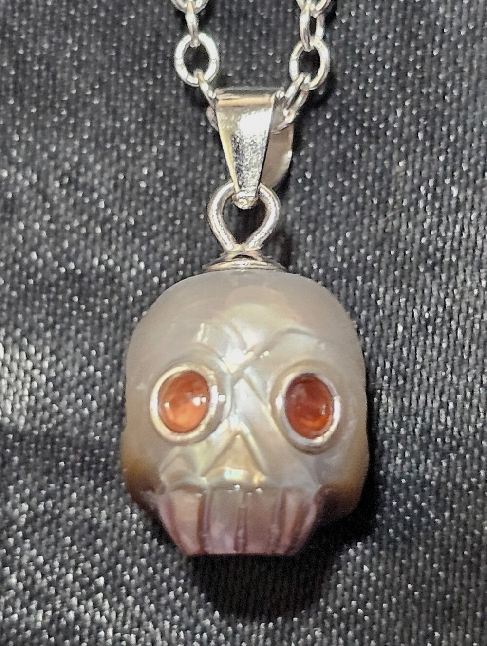 10mm Carved Freshwater Pearl Skull Memento Mori Pendant & Sterling Silver Chain